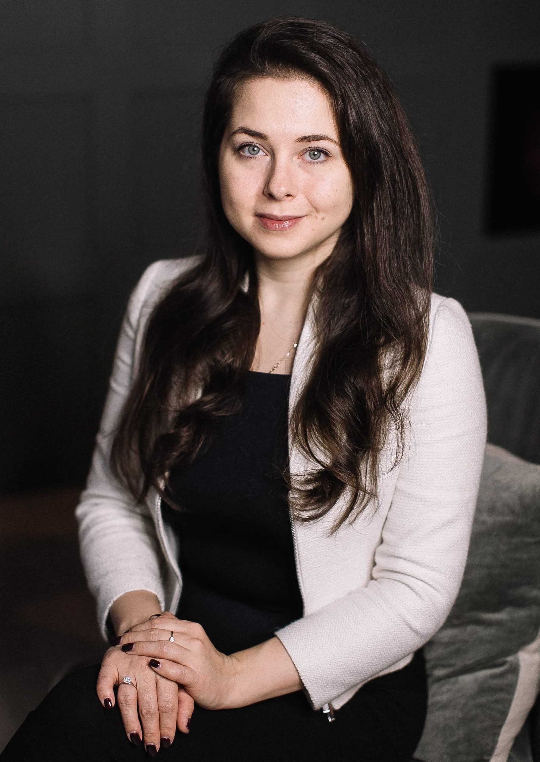 Ksenia Goncharova hosting a webinar on corporate interviews