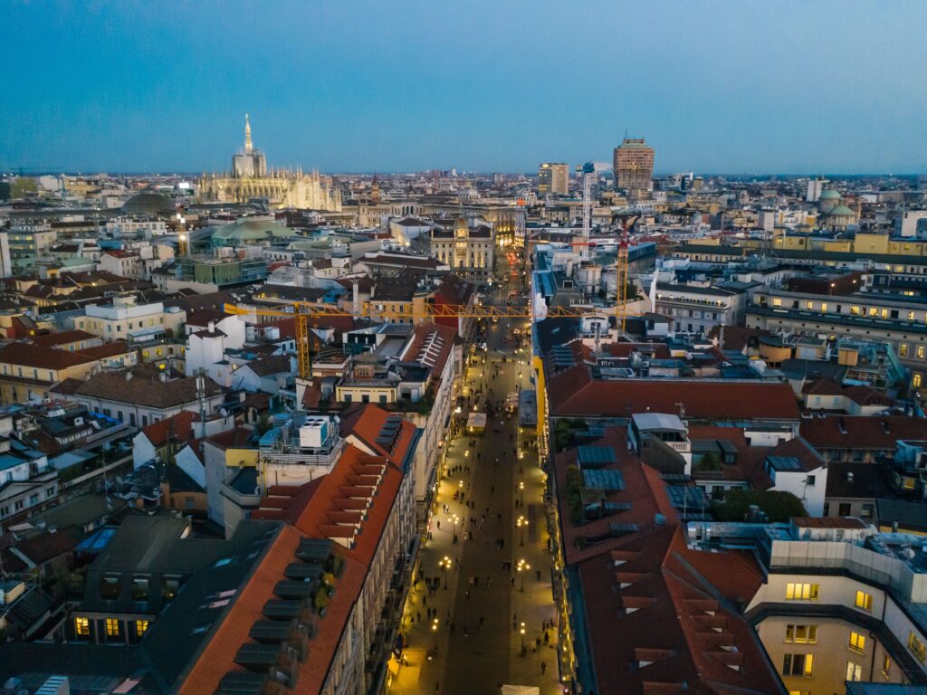 Salaries in Italy: What You Will Really Earn in 2026