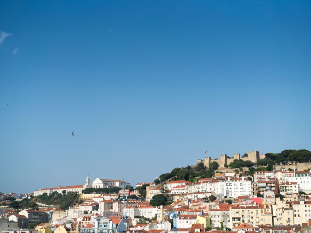 Salaries in Portugal: What You Will Really Earn in 2026
